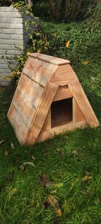 Buitenverblijf Nieuw kattenhuis! Douglashout schaduwplek, Ophalen of Verzenden, Nieuw