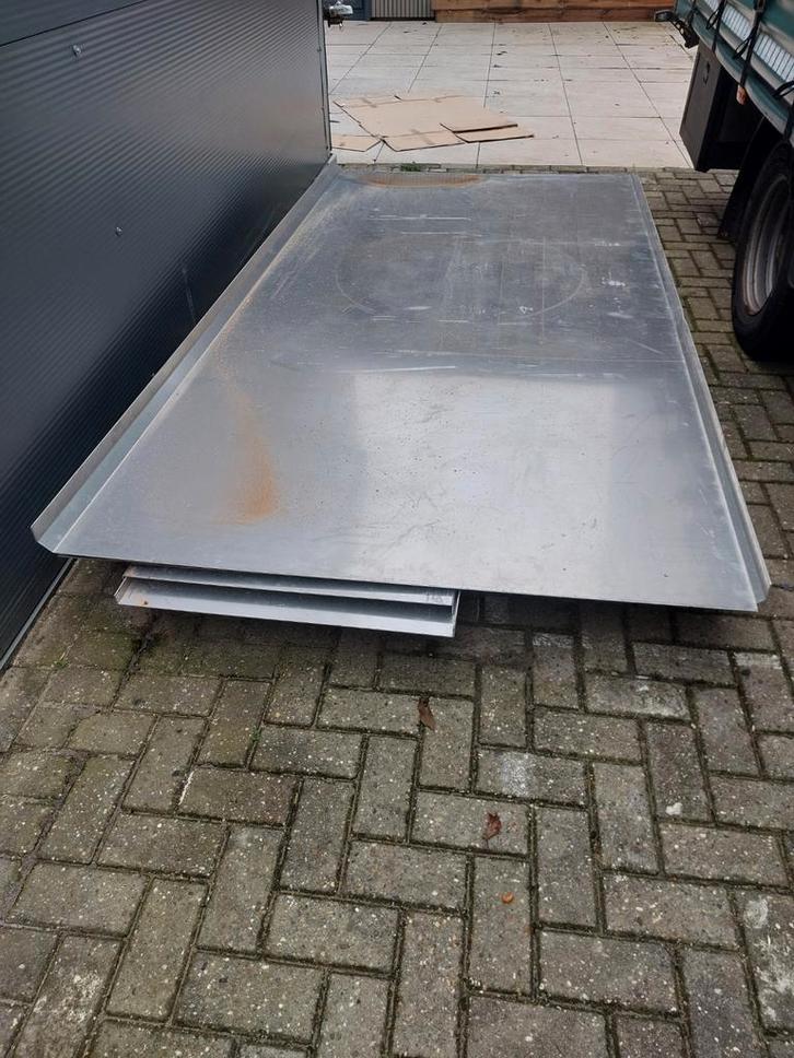 Rvs plaatwerk / traanplaat / afdekplaat., Auto-onderdelen, Vrachtwagen-onderdelen, Nieuw, Ophalen of Verzenden