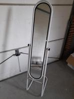 Nette staande passpiegel. 110 cm. Met voet 150 cm., Huis en Inrichting, Woonaccessoires | Spiegels, 100 tot 150 cm, 125 cm of meer