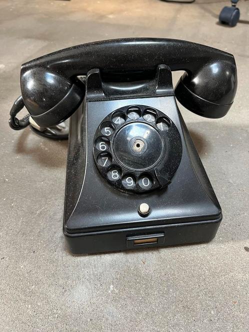 Vintage Zwarte Draaischijf Telefoon, Antiek en Kunst, Antiek | Tv's en Audio, Ophalen