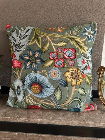 Kussenhoes handgemaakt beschikbaar voor biedingen