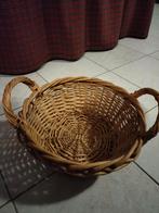Oude rieten mand met handvatten, Huis en Inrichting, Woonaccessoires | Schalen en Manden, Ophalen, Gebruikt, Mand, Rond