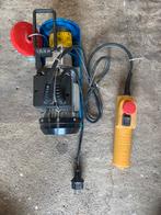 Torso winch - Hijslier - 230V, Ophalen of Verzenden, Nieuw, Elektrisch
