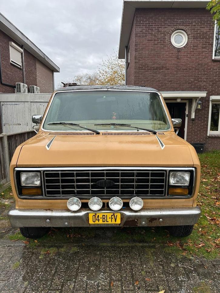 Ford Econoline E150 AUT 1984, Auto's, Bestelauto's, Particulier, Ford, LPG, Automaat, Geïmporteerd, Beige, Beige, Stof, Achterwielaandrijving