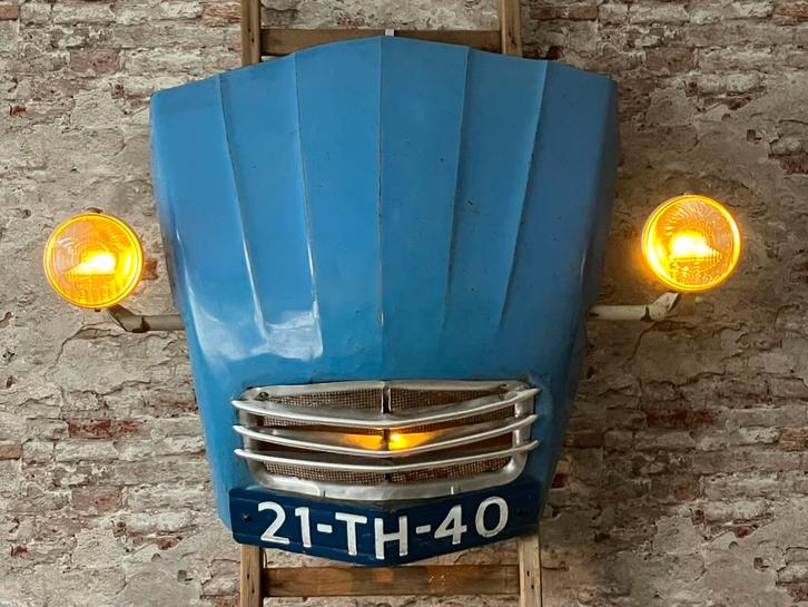 Wallpiece 2CV 2PK Eend Citroën wandlamp met LED Mancave, Antiek en Kunst, Kunst | Designobjecten, Ophalen