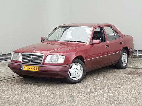 Mercedes-benz E-klasse APK 12-05-2027 !! 220, Auto's, Mercedes-Benz, Particulier, E-Klasse, ABS, Airbags, Airconditioning, Centrale vergrendeling