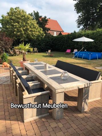 ACTIE!!Tuinset Stone van steigerhout. Tuintafel met stoelen!