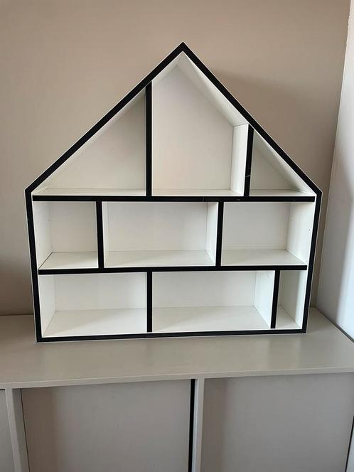 Poppenhuis (design), Kinderen en Baby's, Speelgoed | Poppenhuizen, Zo goed als nieuw, Ophalen