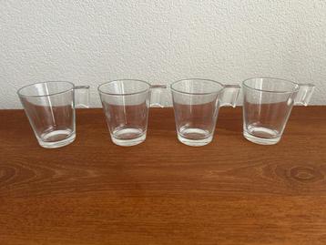 4x koffiekopje glas beschikbaar voor biedingen