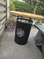 Statafel olievat met Ajax logo, Huis en Inrichting, Ophalen, Zo goed als nieuw