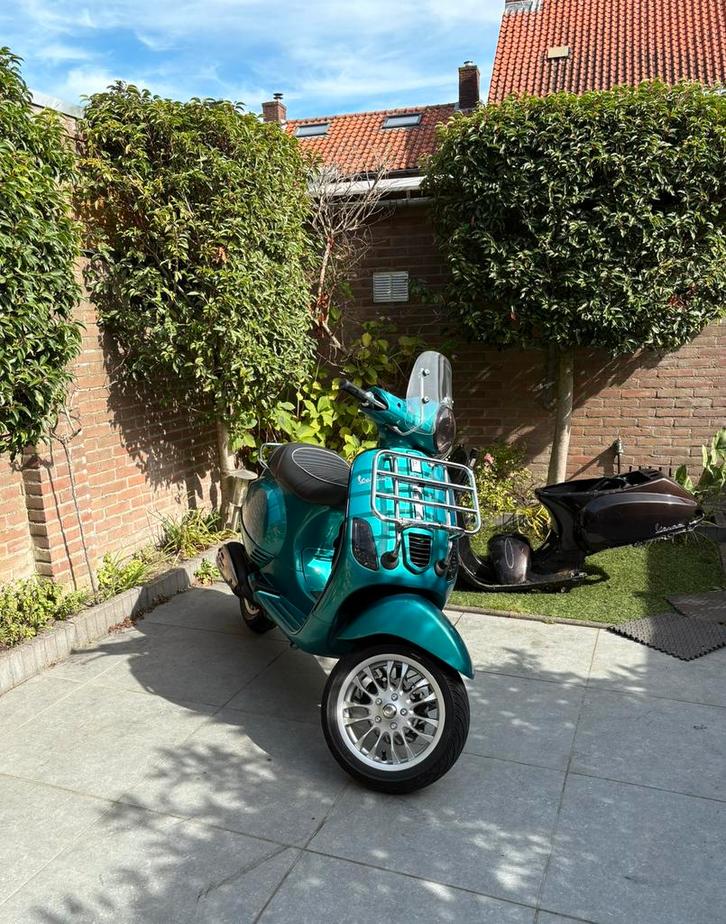 Vespa 125cc 2t, Fietsen en Brommers, Scooters | Vespa, Zo goed als nieuw, Vespa LX, Tweetakt, Ophalen of Verzenden