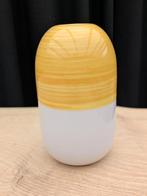 Prachtige Ikea vaas geel/wit!, Huis en Inrichting, Woonaccessoires | Vazen, Geel, Aardewerk of Porselein, Ophalen of Verzenden