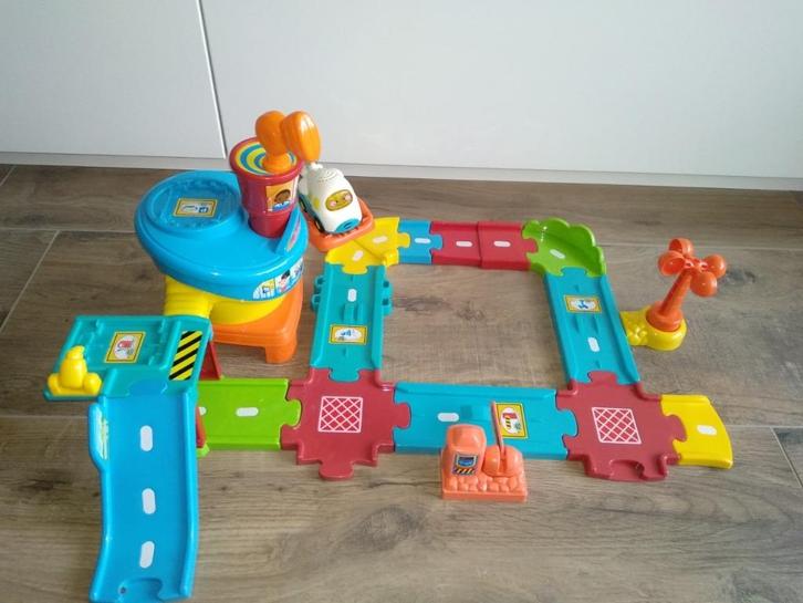 Toet Toet Vliegveld, Kinderen en Baby's, Speelgoed | Vtech, Zo goed als nieuw, 2 tot 4 jaar, Ophalen of Verzenden