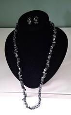 Mooi lange 80 cm Hematiet Split ketting 120 gram + oorbellen, Ophalen of Verzenden, Zo goed als nieuw, Zwart, Steen of Mineraal