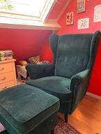 Green Velvet style armchair and stool, Huis en Inrichting, Banken | Sofa's en Chaises Longues, Ophalen, Gebruikt