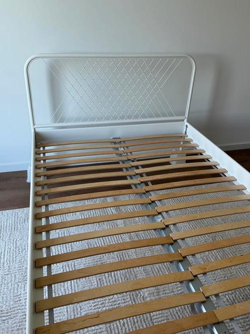 Ikea bed 140x200, Huis en Inrichting, Slaapkamer | Bedden, Gebruikt, Twijfelaar, 140 cm, 200 cm, Hout, Wit, Ophalen