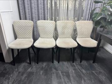 Eetkamer stoelen, netjes, mooi en comfortabel