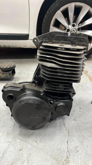 Cr500 1984 blok beschikbaar voor biedingen