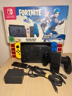Nintendo Switch Fortnite Edition in doos, Ophalen of Verzenden, Gebruikt, Met 2 controllers, Switch Original