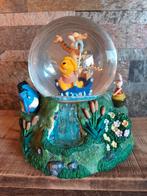 Disney snowglobe Winny de pooh., Verzamelen, Disney, Ophalen of Verzenden, Winnie de Poeh of vrienden, Zo goed als nieuw, Beeldje of Figuurtje
