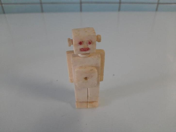 Gesneden Robot Beeldje - Vintage Decoratie, Antiek en Kunst, Antiek | Speelgoed, Ophalen of Verzenden