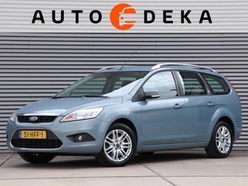 Ford Focus Wagon 2.0 Ghia Automaat *Navigatie*Trekhaak*Parke beschikbaar voor biedingen