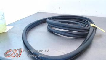 Portierrubber 2Deurs rechts van een Fiat Fiorino beschikbaar voor biedingen