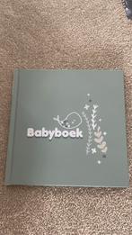 Jacqueline Pieterson - Babyboek vierkant groen, Boeken, Ophalen of Verzenden, Zo goed als nieuw, Jacqueline Pieterson