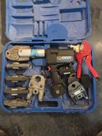 Uponor perstang met 8 persbekken, Ophalen of Verzenden, Gebruikt