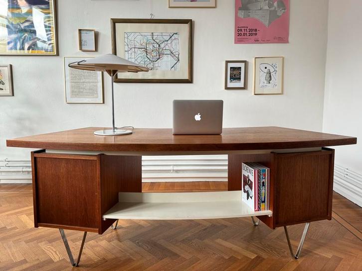 Vrijstaand Vintage Boomerang Bureau Tijsseling Nijkerk, Huis en Inrichting, Bureaus, Gebruikt, Bureau, Ophalen