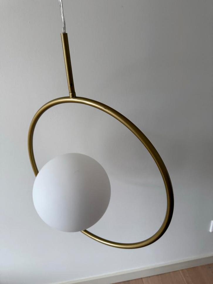 Westwing Chloe hanglamp opaalglas, Huis en Inrichting, Lampen | Plafondlampen, Zo goed als nieuw, Glas, Ophalen
