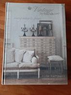 Vintage by Nina Hartmann - Inspiratieboek, Ophalen of Verzenden, Zo goed als nieuw, Overige onderwerpen, Nina Hartmann