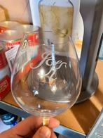 6x Wine glasses with letters: I K, Antiek en Kunst, Antiek | Glas en Kristal, Ophalen