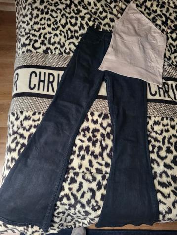 Dameskleding set: Bershka broek & Shein top - S beschikbaar voor biedingen