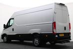 Iveco 35S21 3.0 207 PK L2H2 Automaat Climate, ACC, Camera, N, Auto's, Te koop, Zilver of Grijs, Geïmporteerd, 207 pk