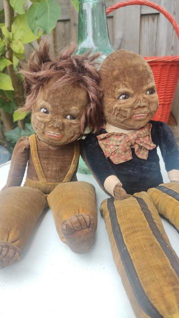 twee oud/antieke poppen van Norah Wellings  beschikbaar voor biedingen