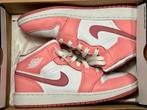 Air Jordan 1 Mid (GS) Coral Chalk - Maat 38.5, Ophalen, Nieuw, Roze, Sneakers of Gympen