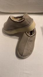 Ugg dames schoen maat 37 nieuw, Ophalen of Verzenden, Zo goed als nieuw, Jongetje of Meisje, Slofjes