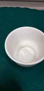 bloempot wit retro, Tuin en Terras, Bloempotten, Ophalen of Verzenden, 'T Olde Gre-j, Info@toldegrej.nl, Endepoelstraat 20f Didam