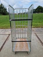 7 rolcontainers 3 hekken, Ophalen, Zo goed als nieuw, Handmatig