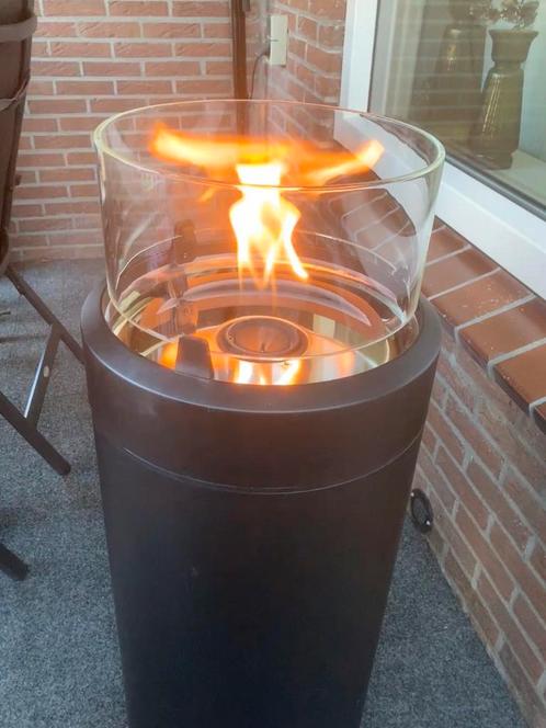 Mooie terras sfeerhaard (gas ) 102 cm hoog gashaard, Tuin en Terras, Tuinhaarden, Zo goed als nieuw, Ophalen