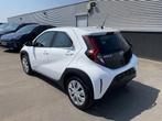 Toyota Aygo X 1.0 VVT-i MT Play Rijklaar vanaf €19.850,- N, Auto's, Stof, Euro 6, 920 kg, 4 stoelen