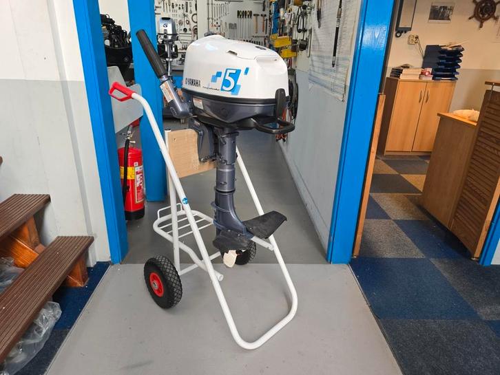 Hele nette Yamaha 5 pk 4-takt kortstaart model 2013, Watersport en Boten, Buiten- en Binnenboordmotoren, Gebruikt, Benzine, Buitenboordmotor