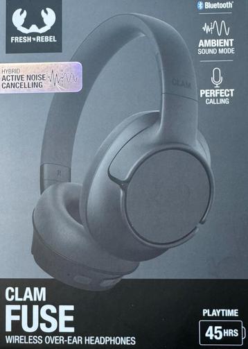 CLAM FUSE KOPTELEFOON beschikbaar voor biedingen