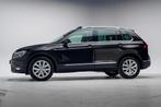 Volkswagen Tiguan 1.5 TSI 150pk Highline Business Aut. [ Pan, 15 km/l, 4 cilinders, 150 pk, Zwart
