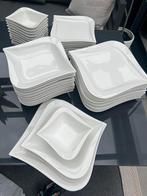 12 Persoons Servies - Zo Goed Als Nieuw!, Huis en Inrichting, Keuken | Servies, Ophalen, Zo goed als nieuw, Effen, Porselein