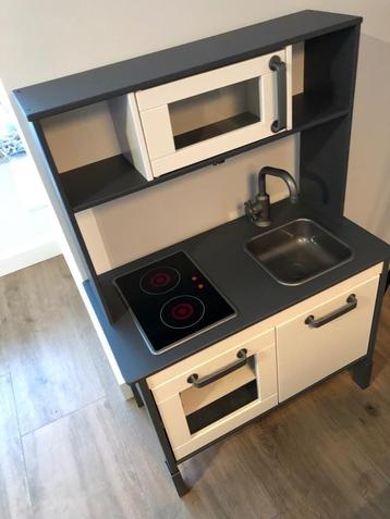 IKEA duktig keukentje speelkeuken met pannen en accessoires beschikbaar voor biedingen