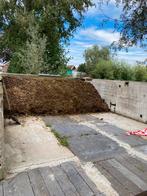 Gratis paardenmest, Ophalen