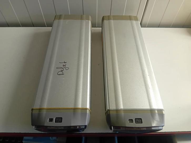 2 stuks defecte fiets accu's  Stella type 2 36volt, Fietsen en Brommers, Fietsaccessoires | Fietsaccu's, Gebruikt, Ophalen of Verzenden