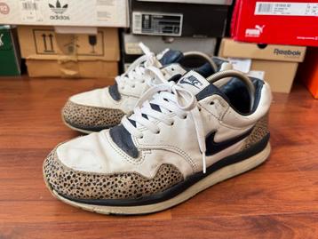 Nike Air Safari 87 2003 white/navy rare US edition vintage  beschikbaar voor biedingen